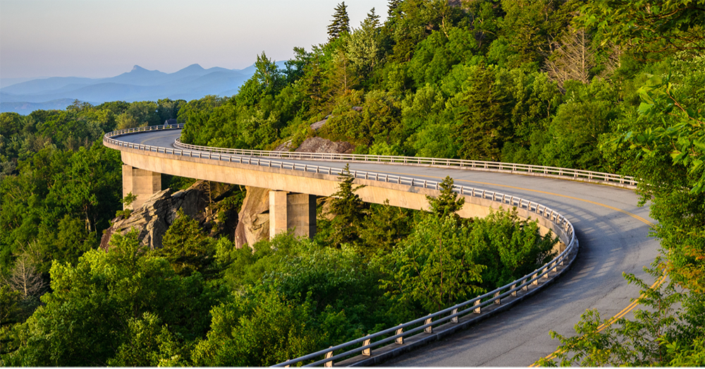 America's Scenic Highways: Canva Getty images - ZRF Photo
